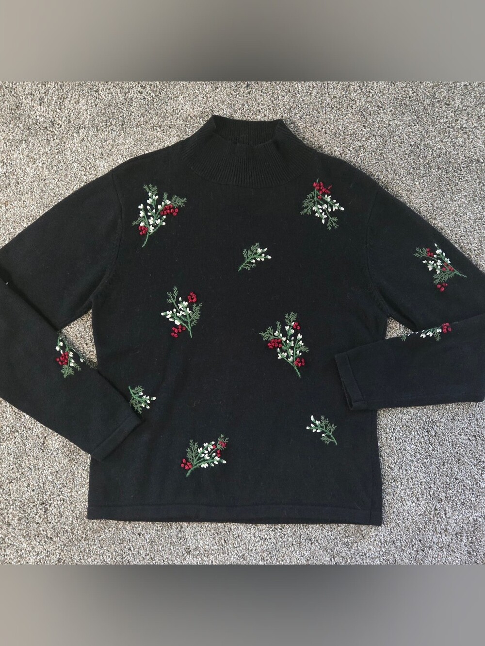 Talbots Vntg Holly Berry Embroidered Holiday Mock Neck Sweater S
